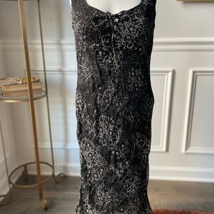 ⭐️Etam Black and White Lace-Up Maxi Dress